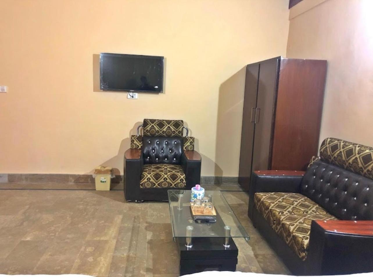 Hotel Babar House Fajsalabad Zewnętrze zdjęcie